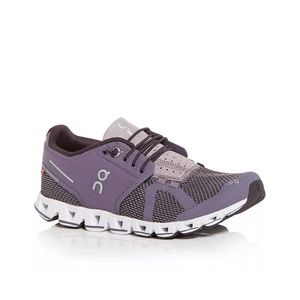 ON women’s Cloud Low Top Running Sneakers